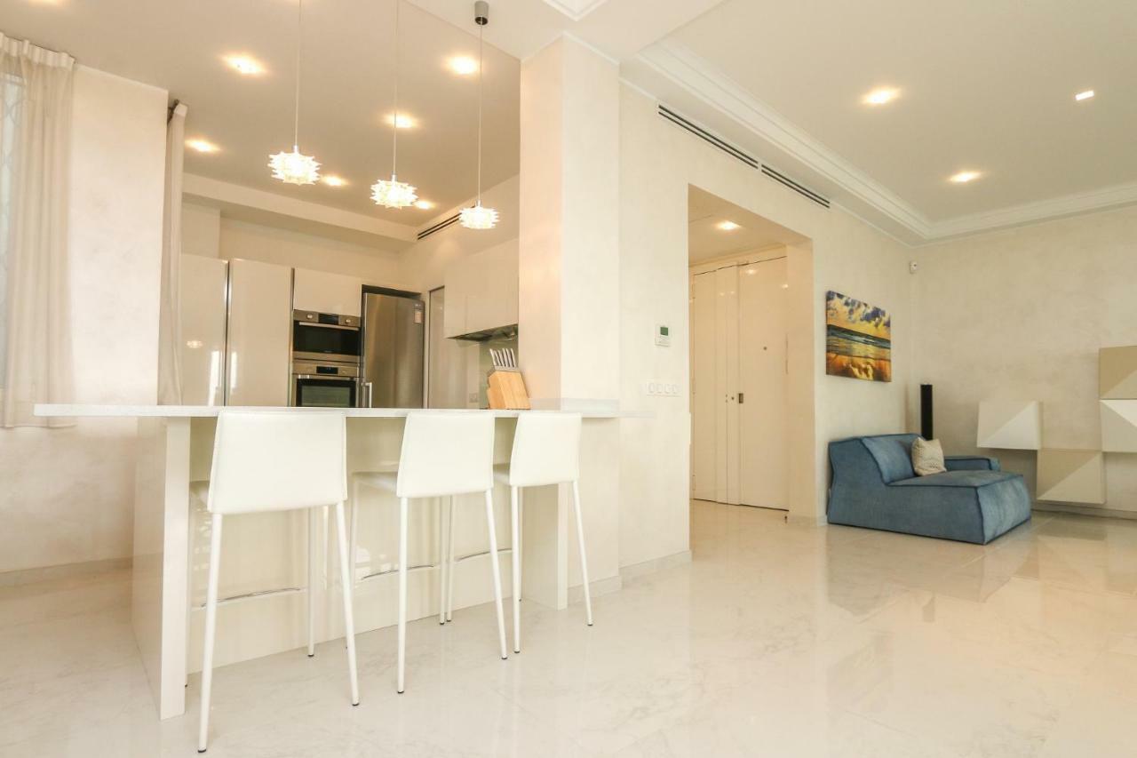 Seafront Modern Apartment Nice Eksteriør bilde